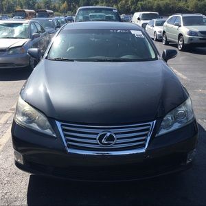 Meet your Posher, Olisaemeka